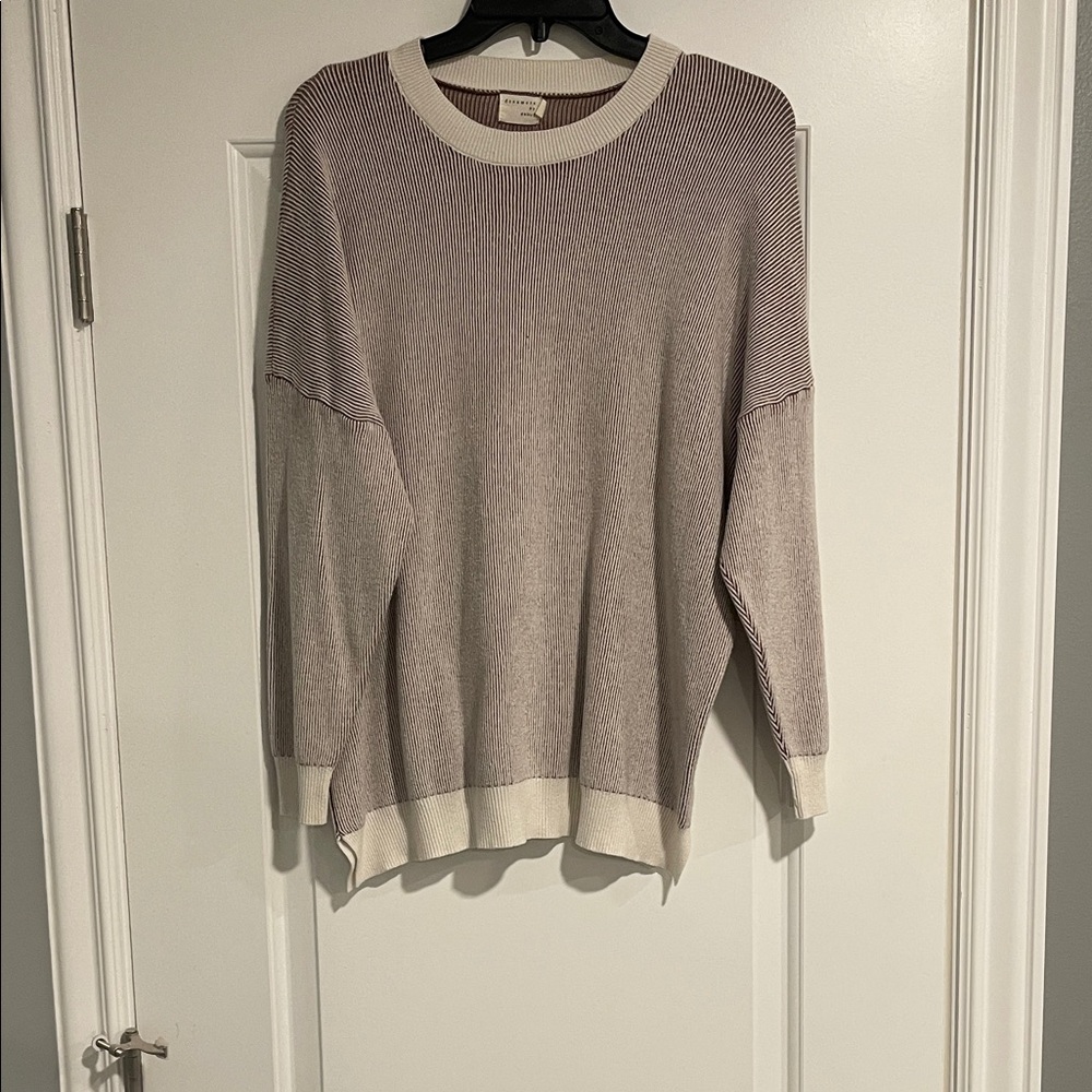 Elegant Beige Crew Neck Sweater